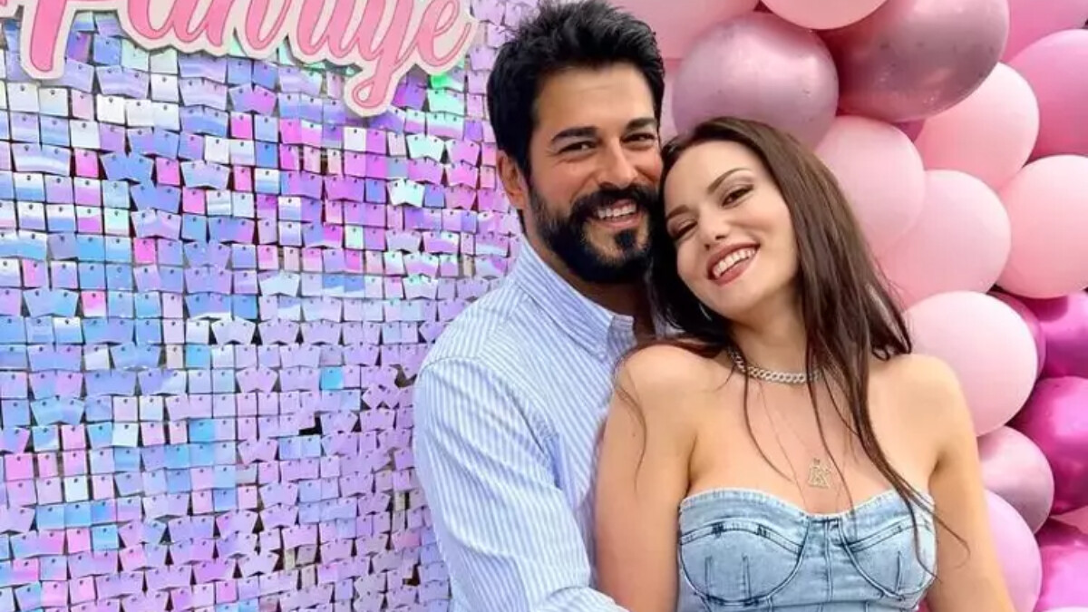 Fahriye Evcen, oğlu Karan’la poz verdi