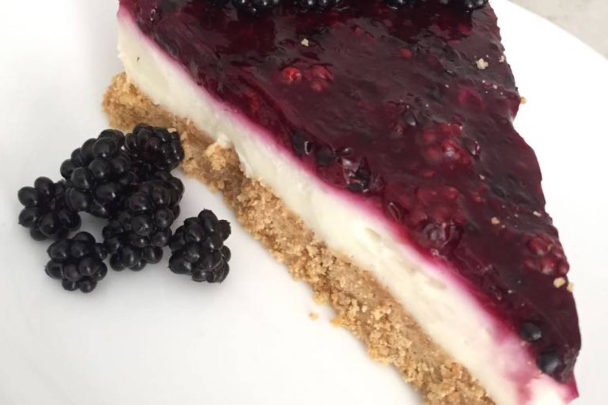 Böğürtlenli Cheesecake Tarifi