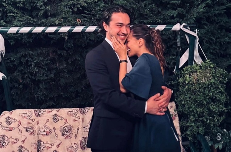 Burak Dakak ve Leyla Tanlar nişanlandı