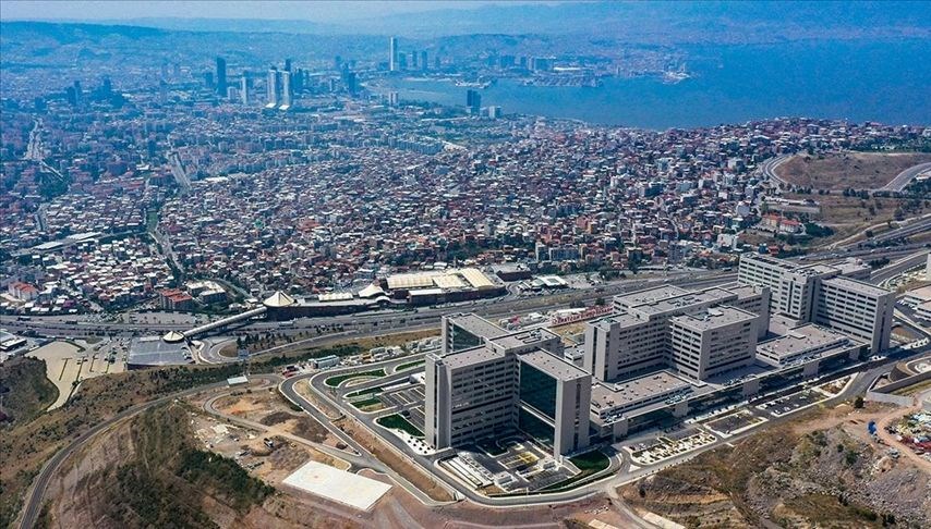 İzmir Şehir Hastanesi hasta kabulüne başlıyor