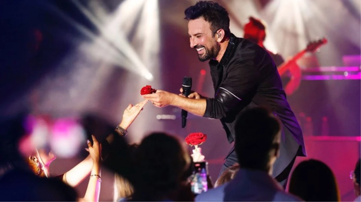 Tarkan, Cumhuriyet’in 100. yılı için marş besteledi!