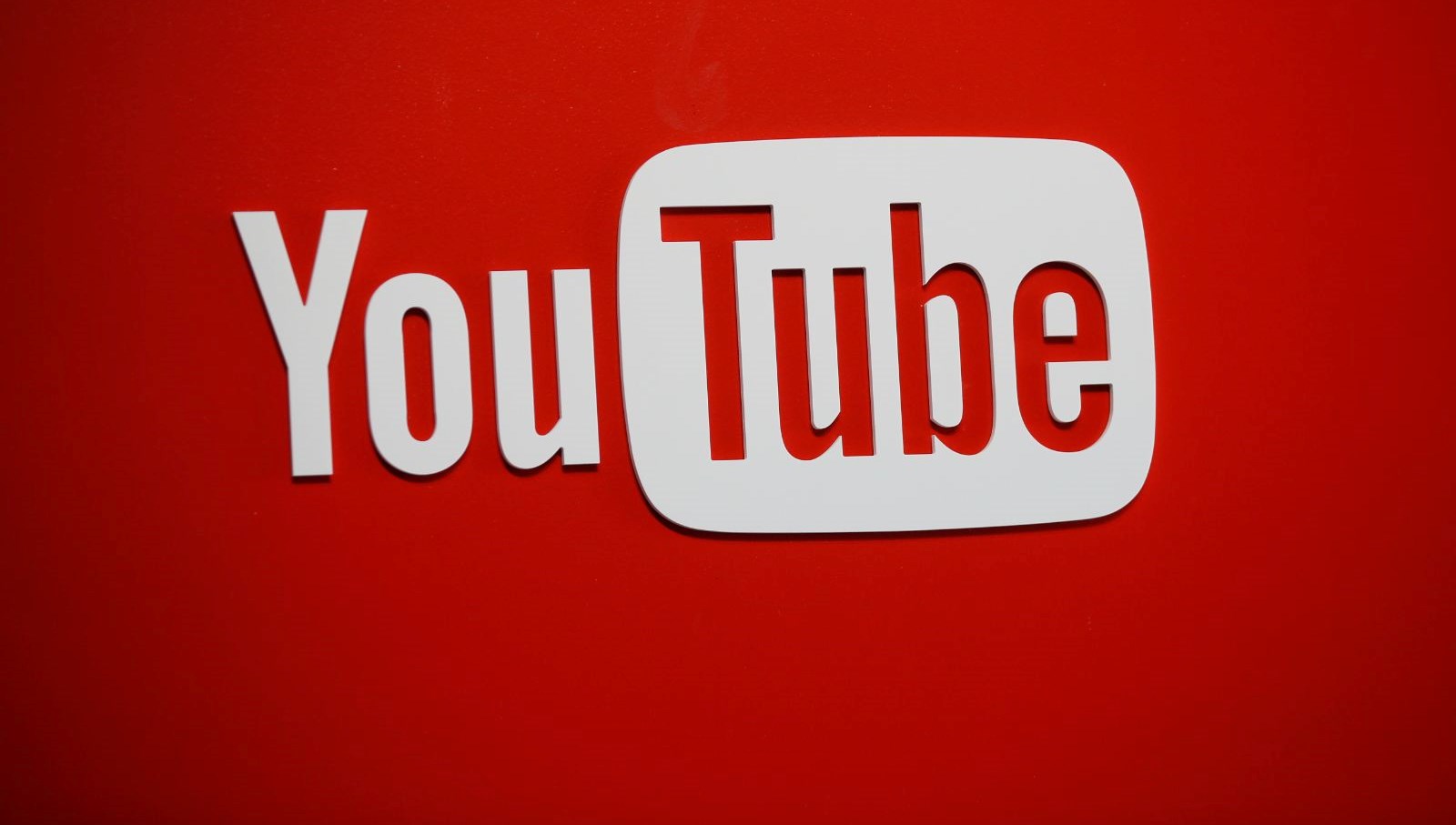 YouTube’dan yapay zeka önlemi