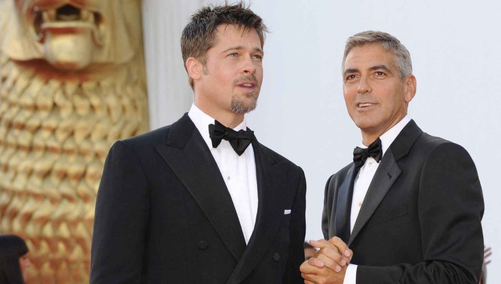 Brad Pitt ile George Clooney 16 yıl sonra aynı filmde