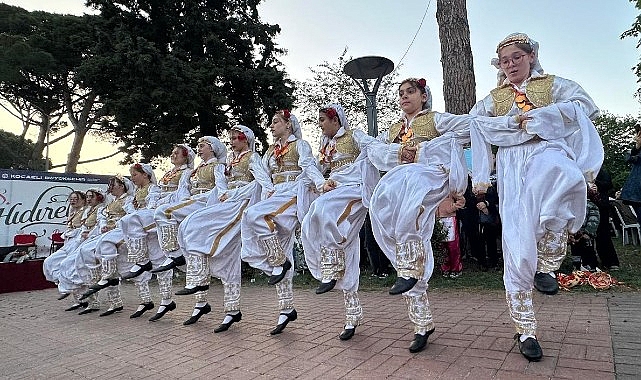 1. Uluslararası Halkoyunları Balkan Festivali Gölcük’e Taşınıyor