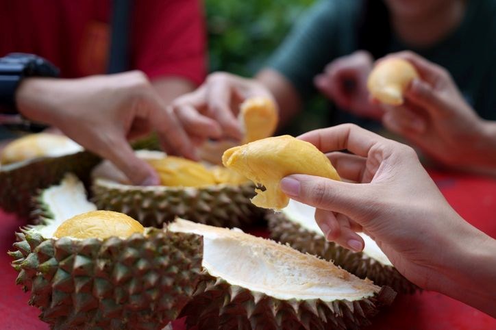 Durian Meyvesi: Tropikal Lezzetin Faydaları ve Kısıtlamaları