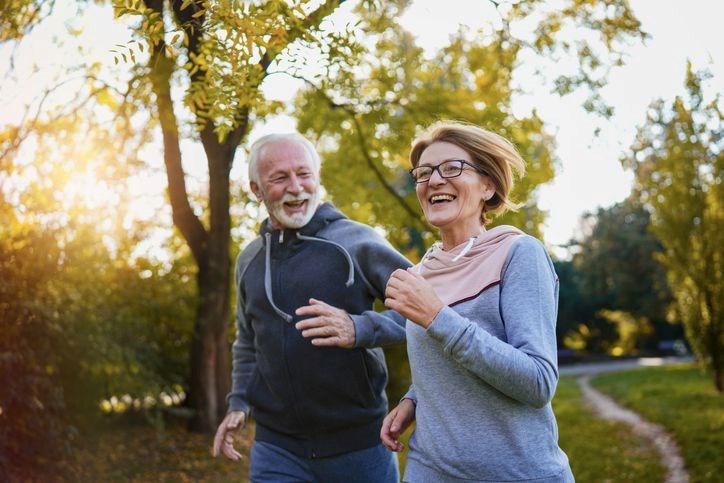 Yaşlanma Karşıtı Beslenme ve Etkili Meyveler