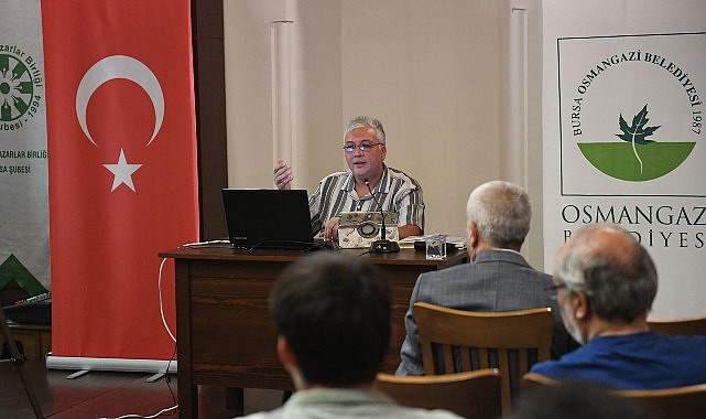 Edebiyat Söyleşileri’nin ilk konuğu şair, çevirmen Cem Yavuz oldu