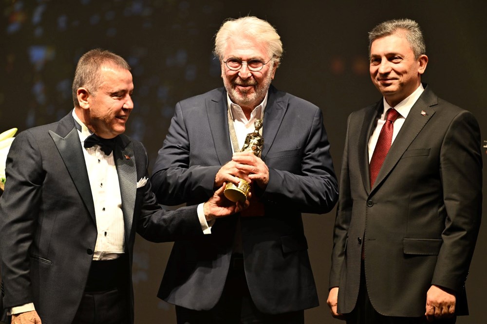 61. Uluslararası Antalya Altın Portakal Film Festivali Açılışı