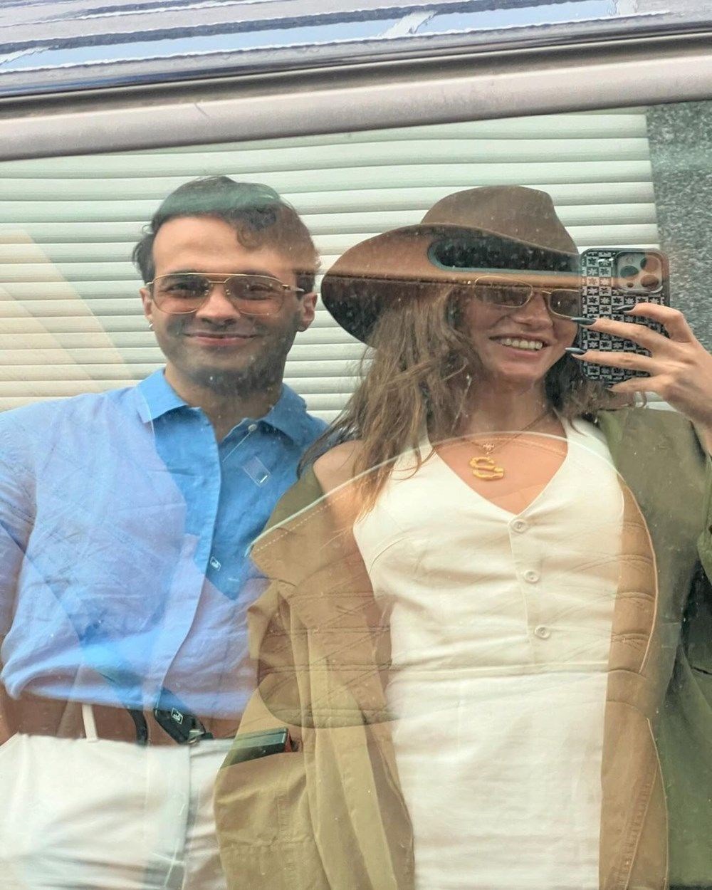 Serenay Sarıkaya ve Mert Demir'in Aşkı Gündemde